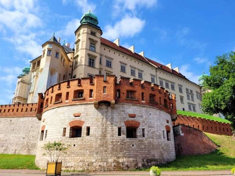 mur obronny wawel w krakowie