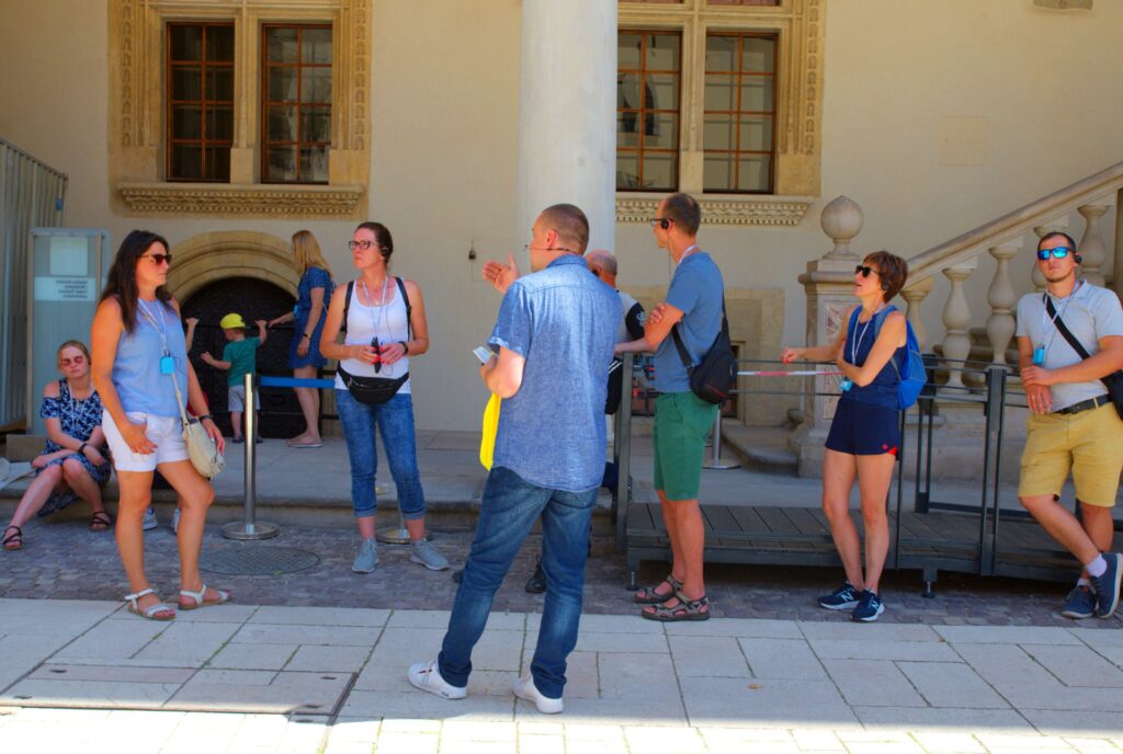 Wawel Kraków – Idealne Miejsce na Rodzinną Wyprawę i Zakup Biletów Online na Wakacje 2025 4 zwiedzanie Wawelu, wawel kraków