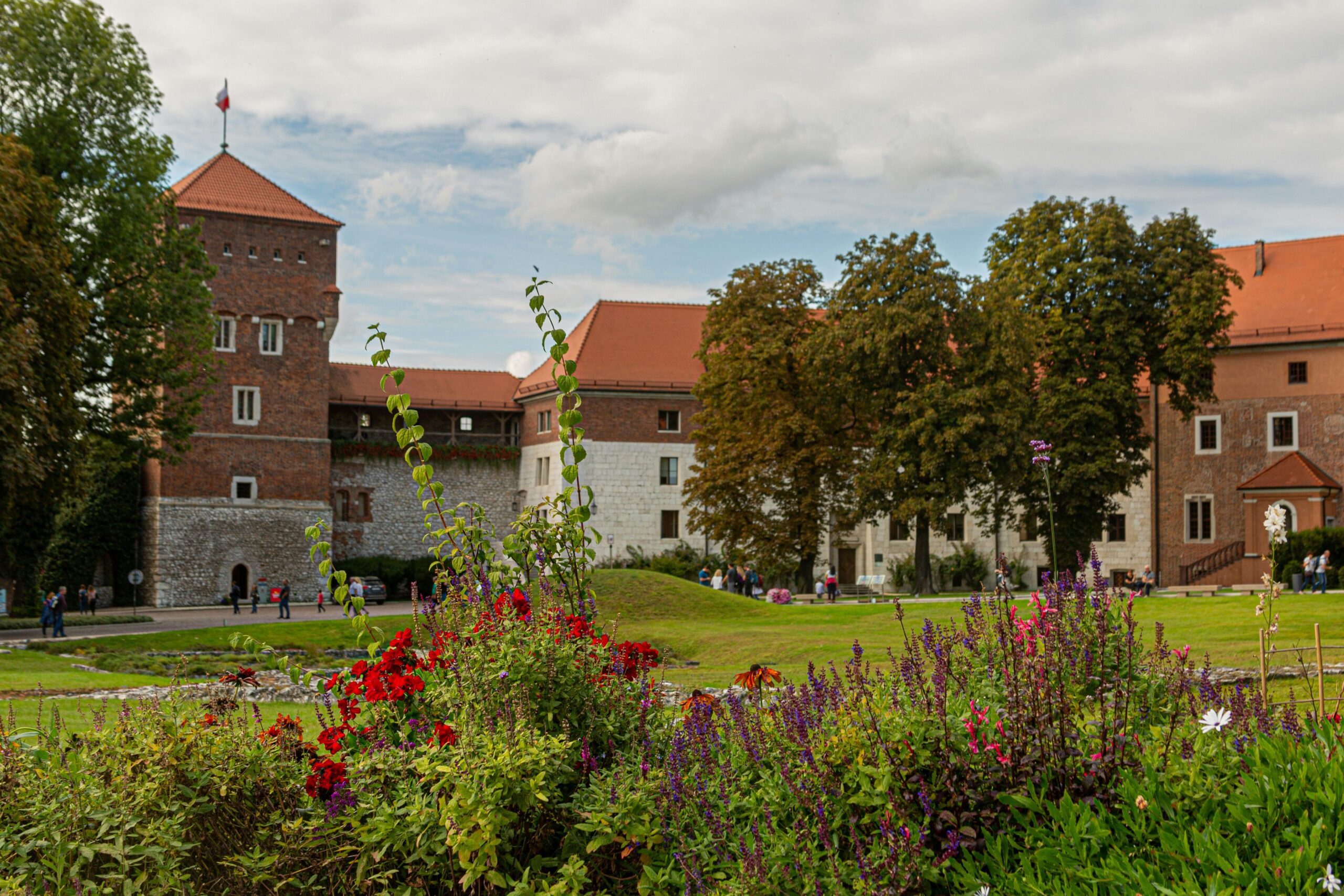 Wawel Kraków – Idealne Miejsce na Rodzinną Wyprawę i Zakup Biletów Online na Wakacje 2025 3 majówka 2025, wawel kraków, wawel bilety, wawel bilety online, zwiedzanie wawelu, wawel bilety